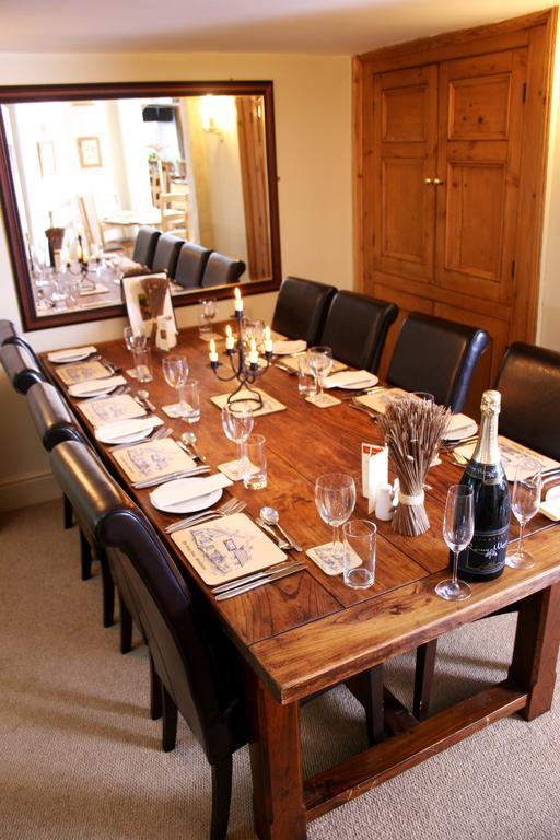 Kings Arms Hotel Thirsk Eksteriør billede