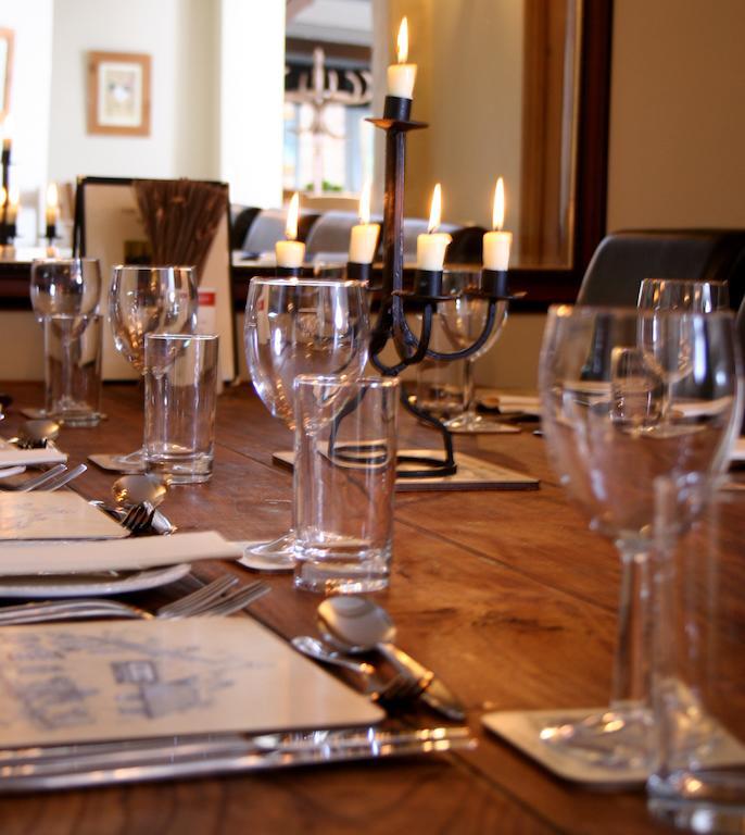 Kings Arms Hotel Thirsk Eksteriør billede