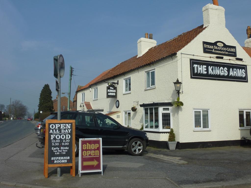 Kings Arms Hotel Thirsk Eksteriør billede